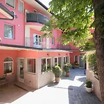 Boutique Asteria Hotel