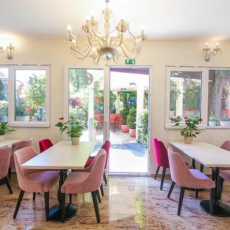 Boutique Asteria 3*