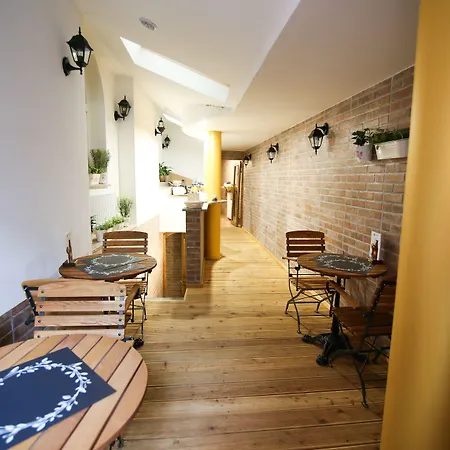 Готель Boutique Asteria