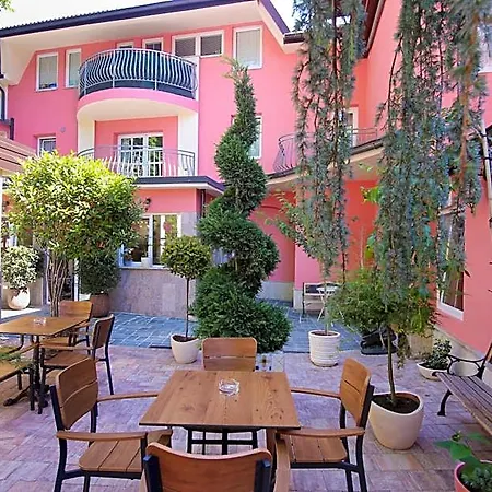 Boutique Asteria Любляна