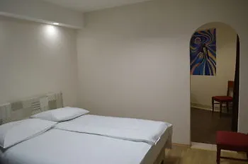 Boutique Asteria Готель